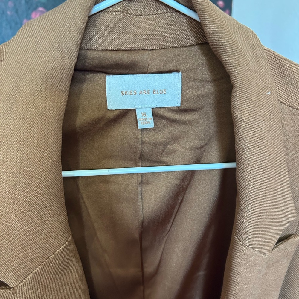 Skies are Blue Women's Blazer - Picture 4 of 4